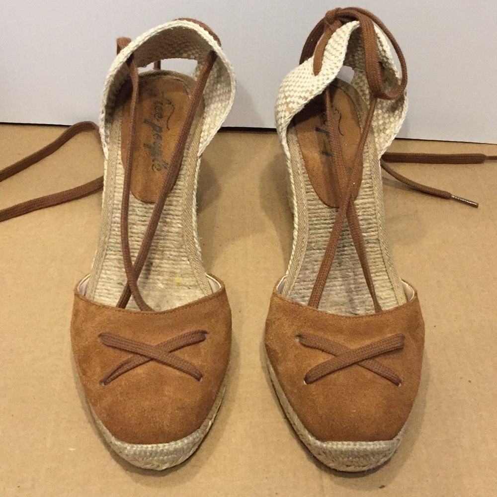 Free People Wedge - Picture 2 of 7